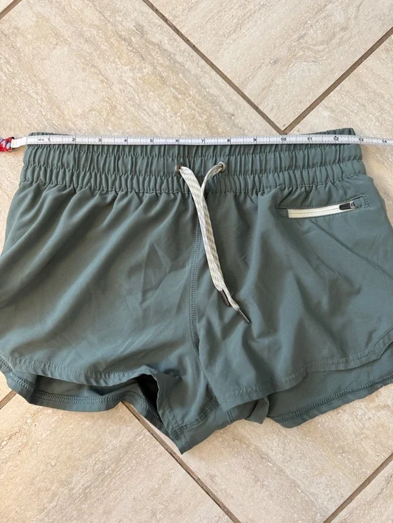 Vuori Clementine Shorts - Picture 7 of 15